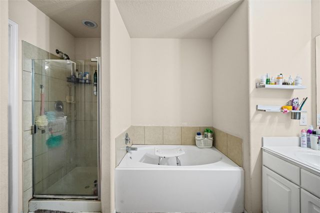 5014 Fair Oak Dale Lane, Humble, TX 77346