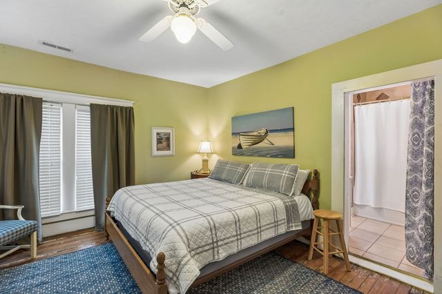 101 Webb Rd, E, Bell Buckle, TN 37020