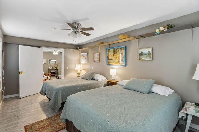 101 Webb Rd, E, Bell Buckle, TN 37020