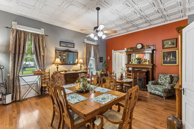 101 Webb Rd, E, Bell Buckle, TN 37020
