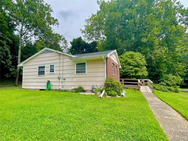 42 Rela Avenue, Haverstraw, NY 10927