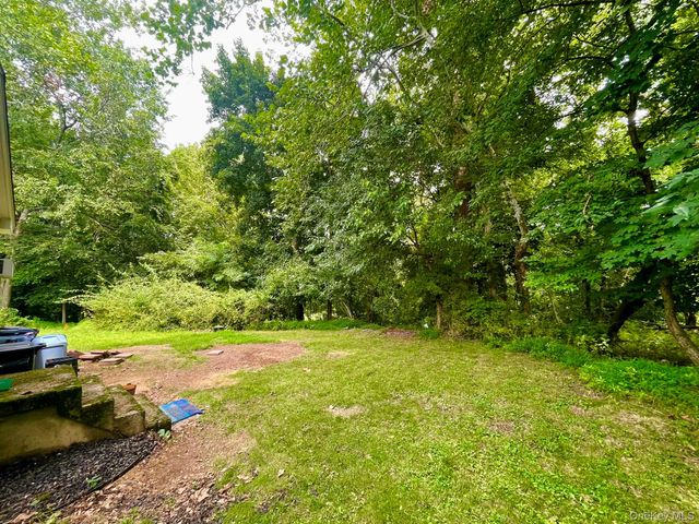 42 Rela Avenue, Haverstraw, NY 10927