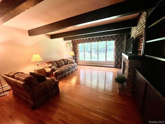 42 Rela Avenue, Haverstraw, NY 10927