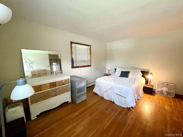 42 Rela Avenue, Haverstraw, NY 10927