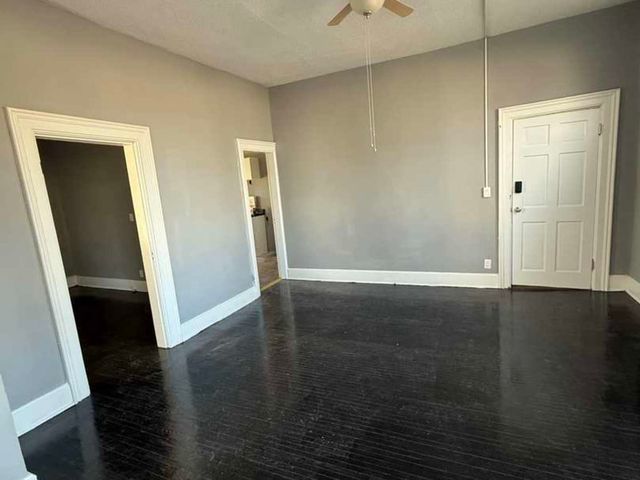 1819 W 3rd Street, Davenport, IA 52802