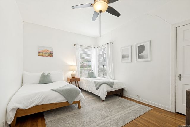 147 North Dr, San Antonio, TX 78201