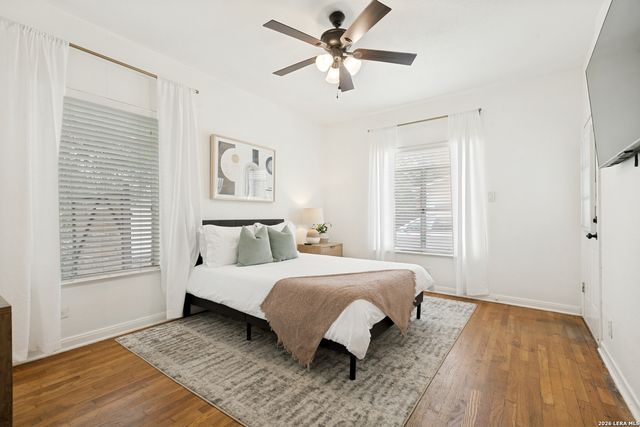 147 North Dr, San Antonio, TX 78201