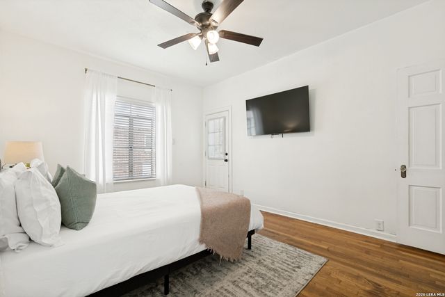 147 North Dr, San Antonio, TX 78201