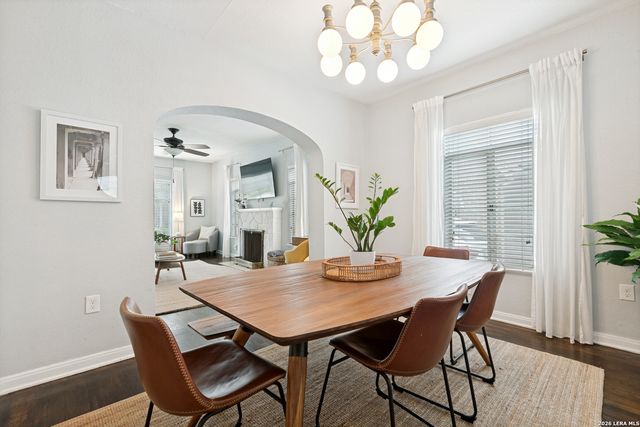 147 North Dr, San Antonio, TX 78201