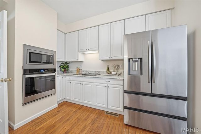 962 Morehouse Lane, University City, MO 63130
