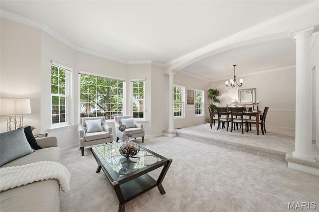 962 Morehouse Lane, University City, MO 63130