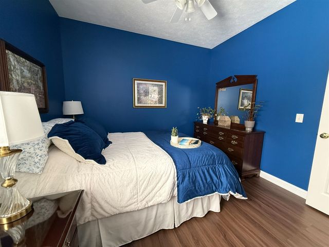 2150 Oak Leaf Trail, Portage, MI 49024