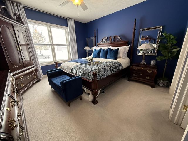 2150 Oak Leaf Trail, Portage, MI 49024