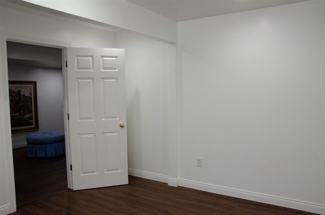 2150 Oak Leaf Trail, Portage, MI 49024