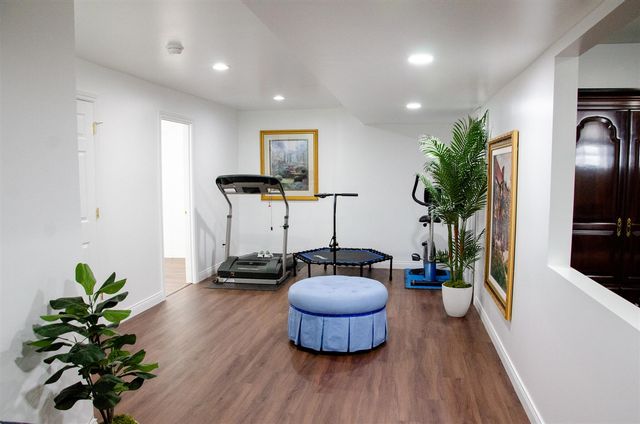 2150 Oak Leaf Trail, Portage, MI 49024