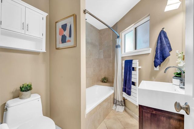 733 Chestnut Street 7, San Francisco, CA 94133