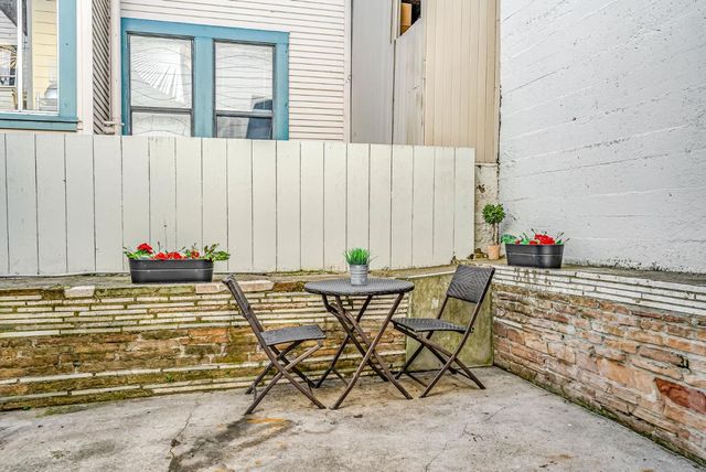 733 Chestnut Street 7, San Francisco, CA 94133