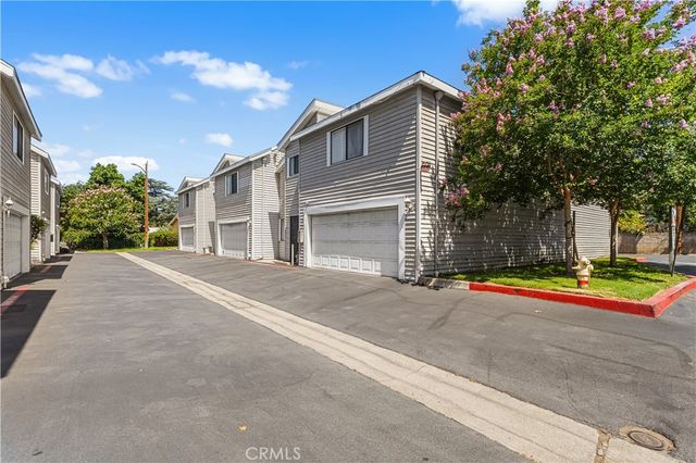 732 W Phillips 18, Ontario, CA 91762