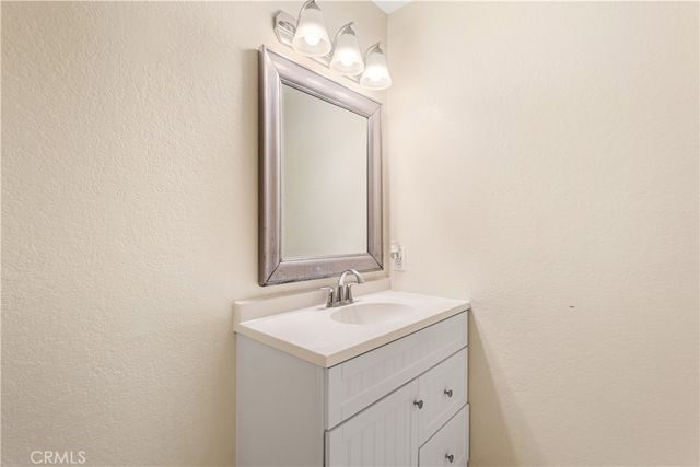 732 W Phillips 18, Ontario, CA 91762