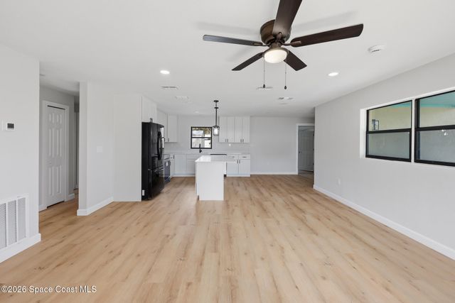 133 Hickory Street, Melbourne, FL 32904