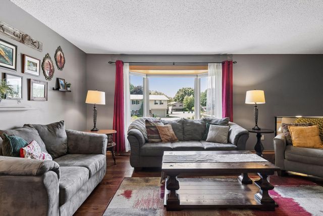 10615 Opal Street NE, Blaine, MN 55014