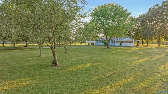 1582 County Road 508, Fort Payne, AL 35968