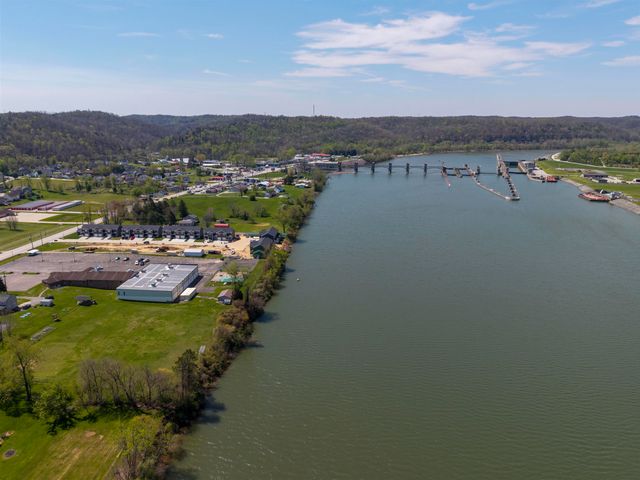 37 Jordon Drive, Winfield, WV 25213