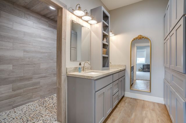 19611 N County Line Road, Ponder, TX 76259