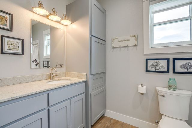 19611 N County Line Road, Ponder, TX 76259