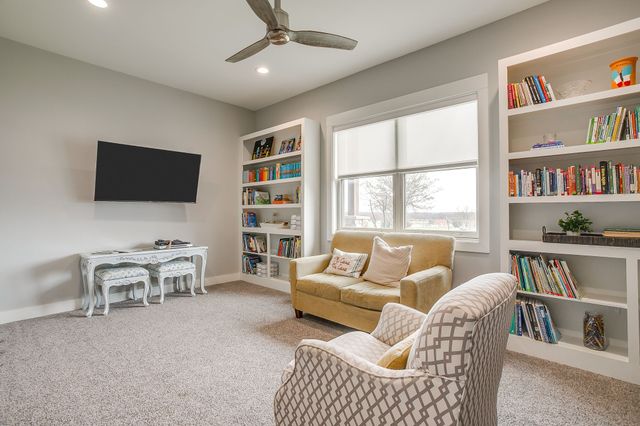 19611 N County Line Road, Ponder, TX 76259