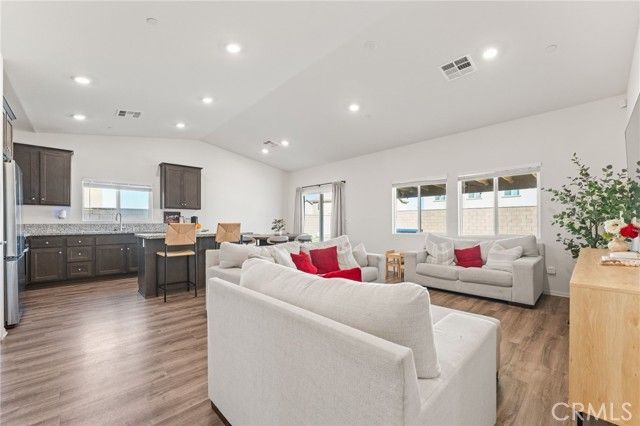 13207 Santa Clara Way, Victorville, CA 92394