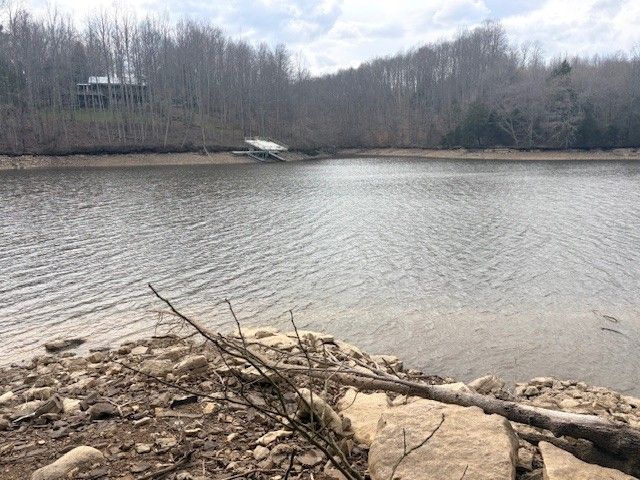 222 Hidden Hallow Cove, Estill Springs, TN 37330