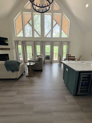 222 Hidden Hallow Cove, Estill Springs, TN 37330