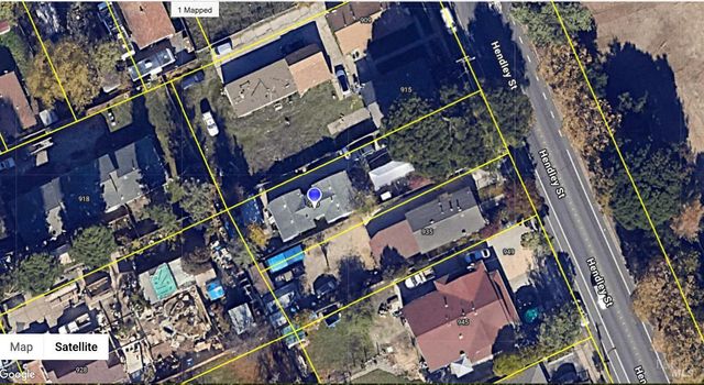 929 Hendley St, Santa Rosa, CA 95404