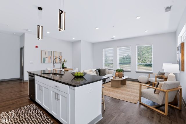 13111 Old Meridian Street APT 484, Carmel, IN 46032