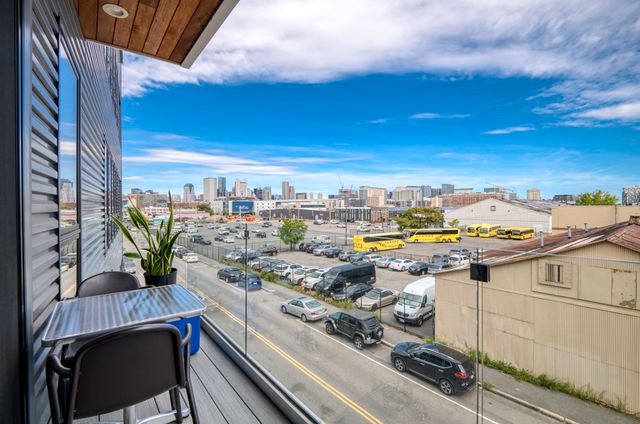 377 West First 6, Boston, MA 02127