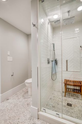 377 West First 6, Boston, MA 02127