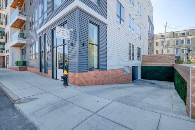 377 West First 6, Boston, MA 02127