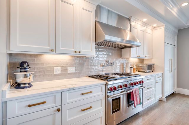 377 West First 6, Boston, MA 02127