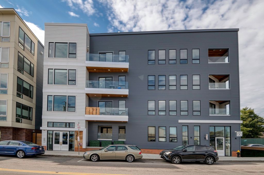 377 West First 6, Boston, MA 02127
