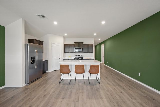2315 Hydrangea Drive, Pilot Point, TX 76258