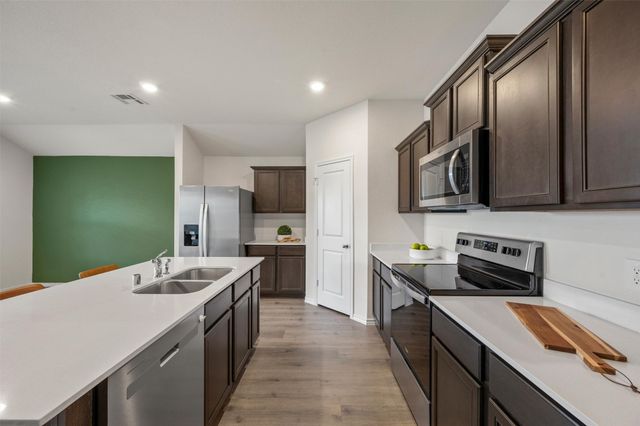 2315 Hydrangea Drive, Pilot Point, TX 76258