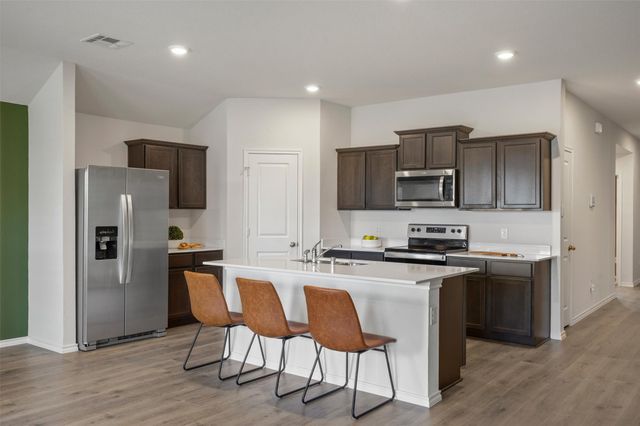 2315 Hydrangea Drive, Pilot Point, TX 76258