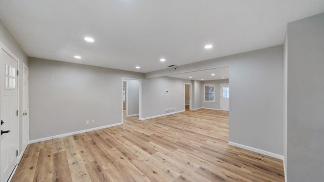 104 Joe Prince Drive, Athens, TX 75751