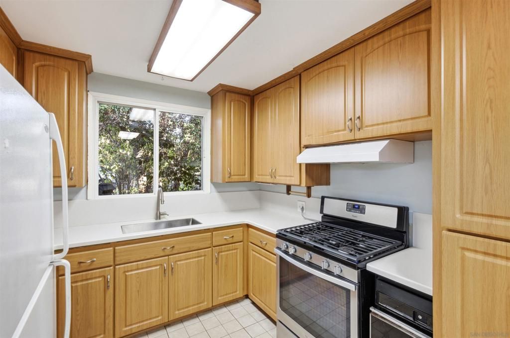 10810 Fuerte Dr., La Mesa, CA 91941 — photo 4
