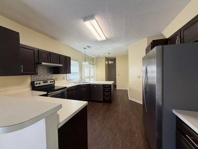 160 Wainwright, Summerville, SC 29485