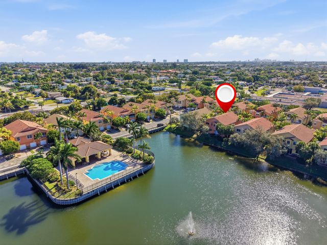 1725 Carvelle Drive, Riviera Beach, FL 33404