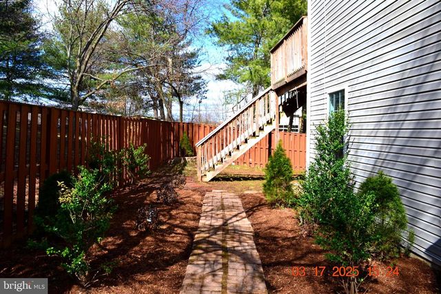 1302 HILL BORN DR, Hanover, MD 21076