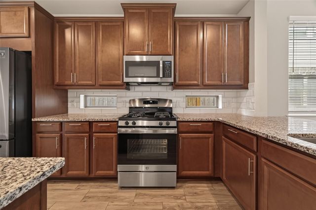 10549 Wild Chives, Conroe, TX 77385