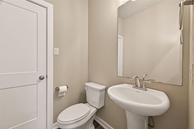 10549 Wild Chives, Conroe, TX 77385